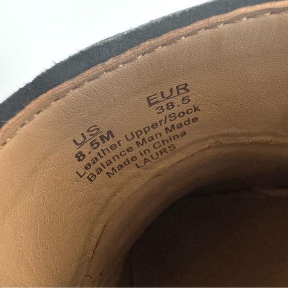 Sam Edelman Laurs Black Leather Chunky Lug Sole Loafers Gold Hardware Size 8.5 M - Picture 10 of 10